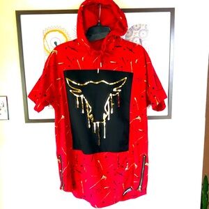 Bull design hoodie, black, red and gold, ScreenShot Tee Large